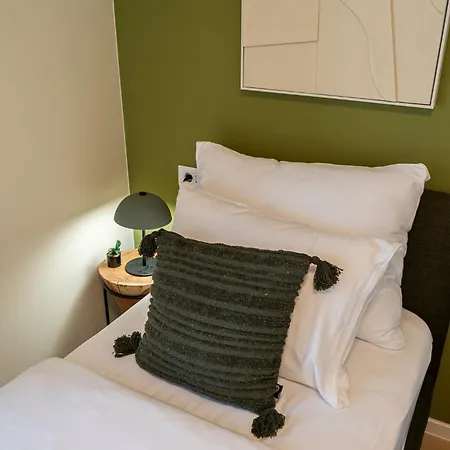 California By Belmont Realty Lägenhet