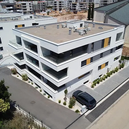 California By Belmont Realty Апартаменты *