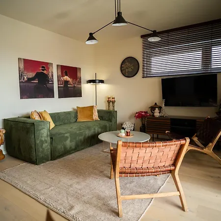 California By Belmont Realty Задар