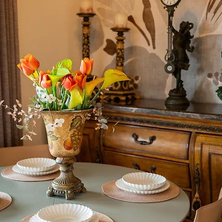 California By Belmont Realty *